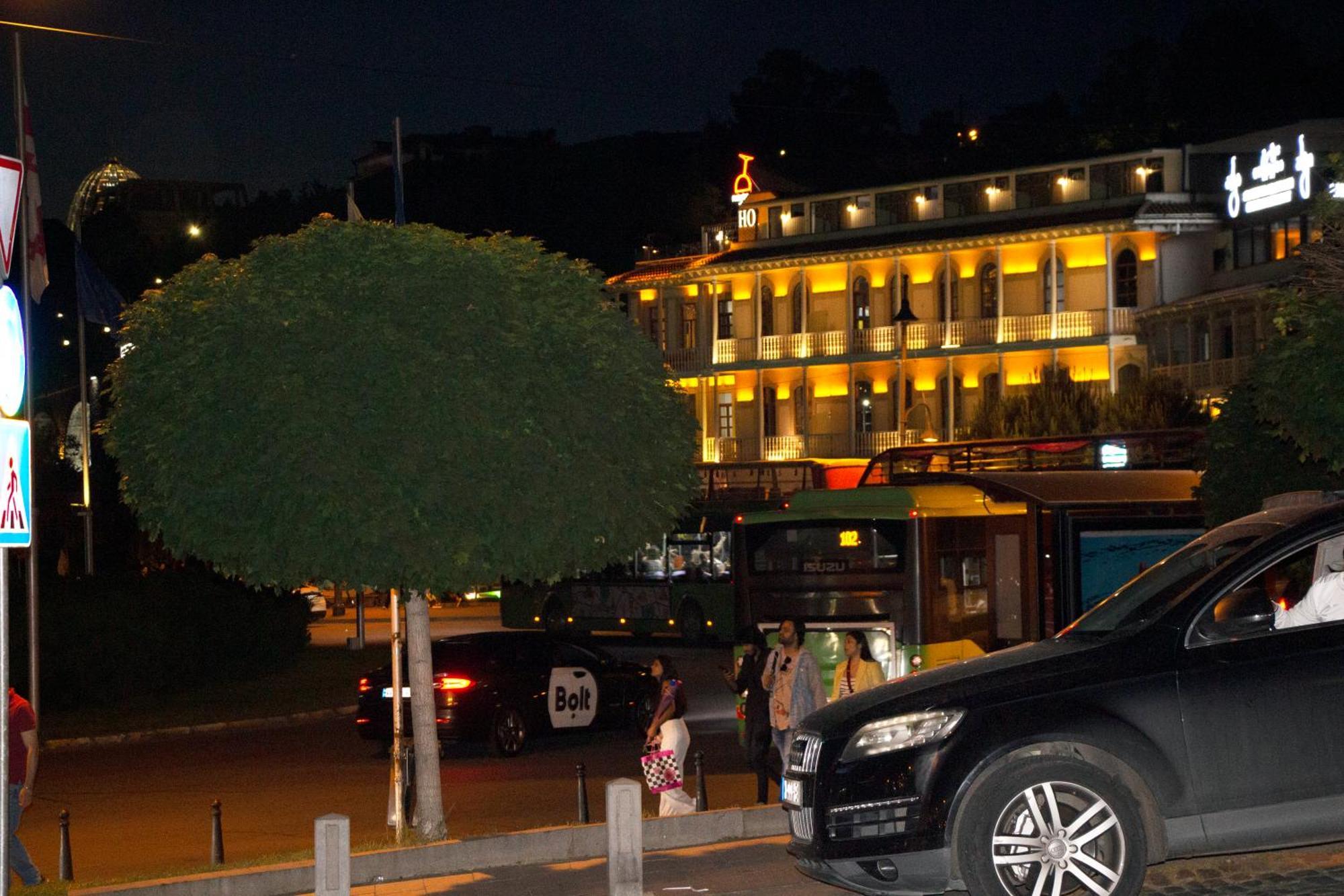 Hotel Rikhe Monika Tbilisi Ngoại thất bức ảnh
