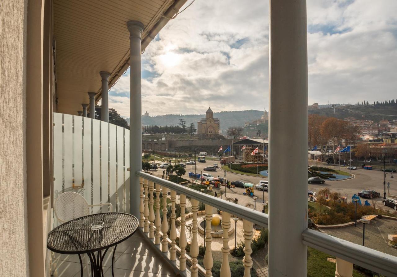 Hotel Rikhe Monika Tbilisi Ngoại thất bức ảnh